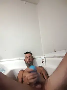 Hootie421 online show from April 2026 03:16:01 AM