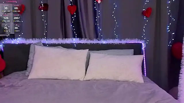 Snapshot of TwilaDona chatting on March 2026 01:03:01 AM TwilaDona online show from March 2026 01:03:01 AM