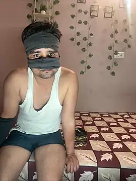 Snapshot of your_bhabhi_love chatting on April 2026 04:55:02 PM your bhabhi love online show from April 2026 04:55:02 PM