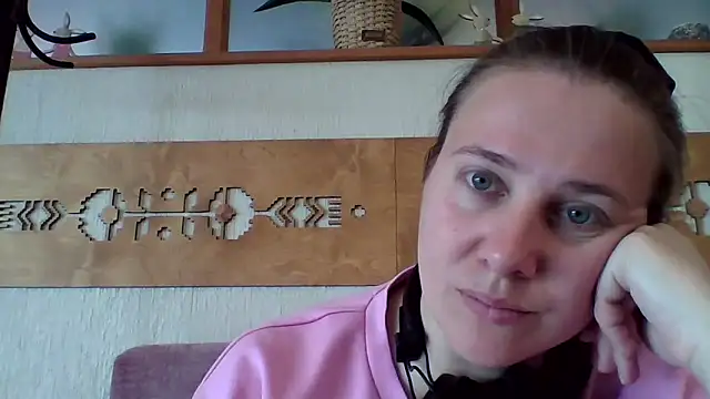 Nionelly online show from April 2026 12:41:02 PM