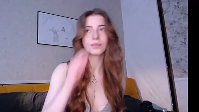 Lola dinky online show from April 2026 11:17:01 AM