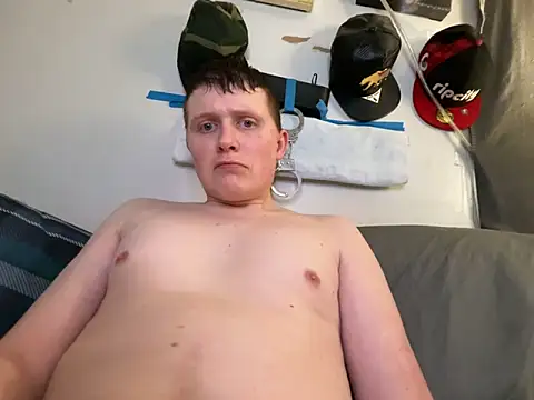 EliteKing35 online show from March 2026 09:44:02 PM