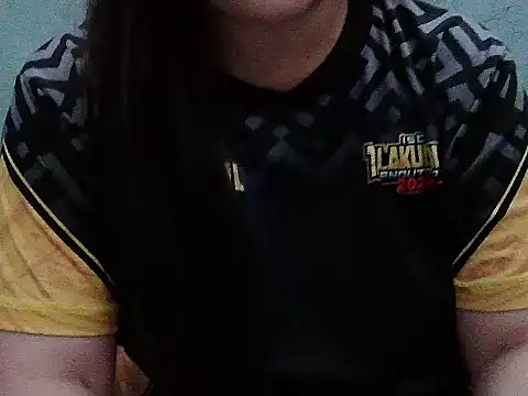 Snapshot of mabyhot16 chatting on April 2026 05:02:02 PM mabyhot16 online show from April 2026 05:02:02 PM