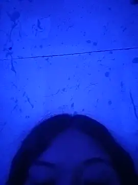Snapshot of iaraaaa chatting on May 2026 11:33:02 PM iaraaaa online show from May 2026 11:33:02 PM