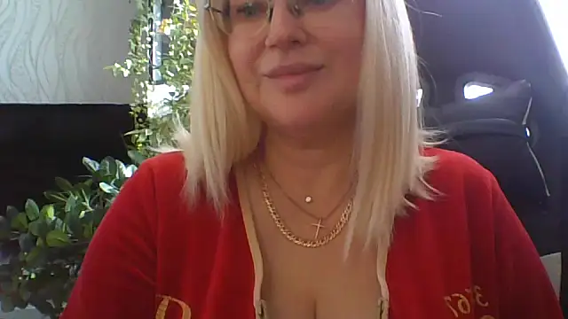 LianaSweetX online show from April 2026 06:08:01 AM