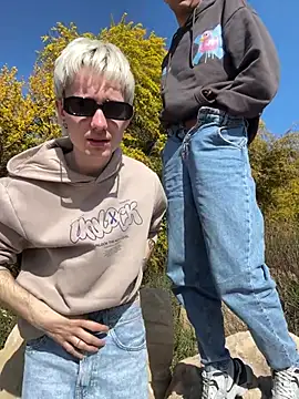 AlphaTwinks online show from March 2026 02:11:02 PM