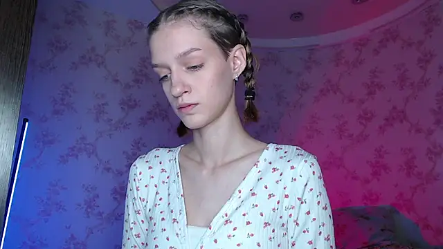 Snapshot of Chrissy_Joyful chatting on July 2026 04:32:02 AM Chrissy Joyful online show from July 2026 04:32:02 AM