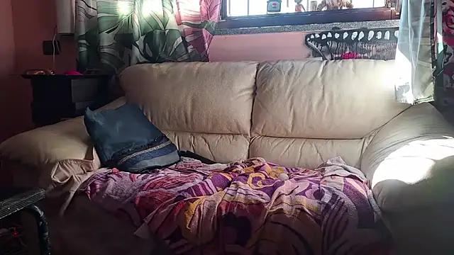 bellad0nna online show from March 2026 08:15:01 AM