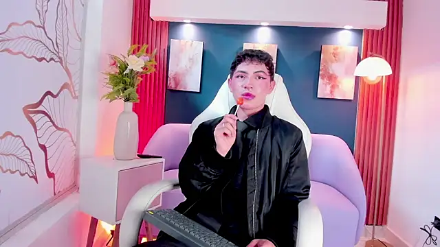 Snapshot of Cristopher_Wild chatting on March 2026 08:24:01 PM Cristopher Wild online show from March 2026 08:24:01 PM