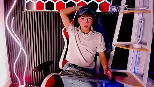 Snapshot of Cristopher_Wild chatting on March 2026 08:20:02 PM Cristopher Wild online show from March 2026 08:20:02 PM