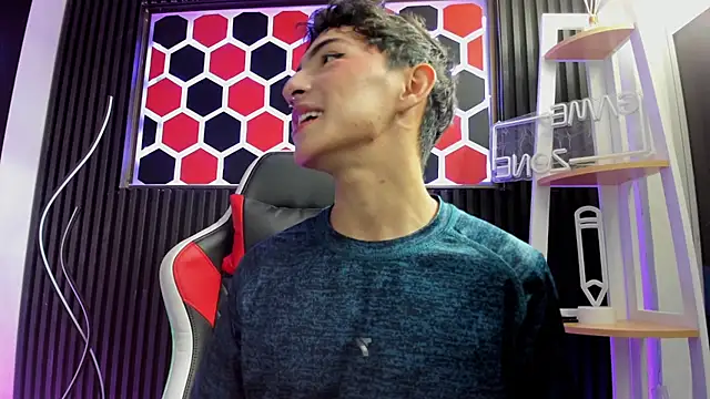 Snapshot of Cristopher_Wild chatting on March 2026 08:31:01 PM Cristopher Wild online show from March 2026 08:31:01 PM