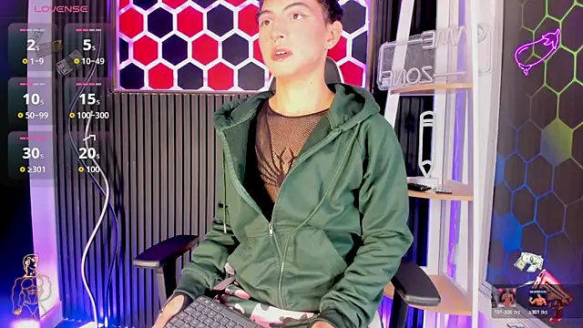 Snapshot of Cristopher_Wild chatting on April 2026 08:06:01 PM Cristopher Wild online show from April 2026 08:06:01 PM