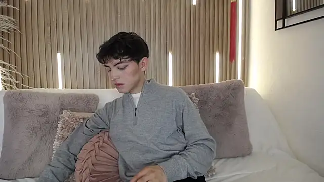 Snapshot of Cristopher_Wild chatting on April 2026 08:54:02 PM Cristopher Wild online show from April 2026 08:54:02 PM