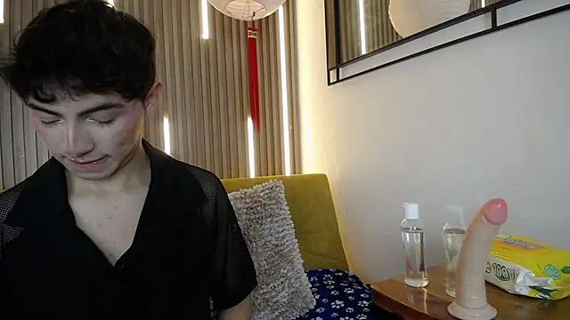 Snapshot of Cristopher_Wild chatting on April 2026 08:24:02 PM Cristopher Wild online show from April 2026 08:24:02 PM