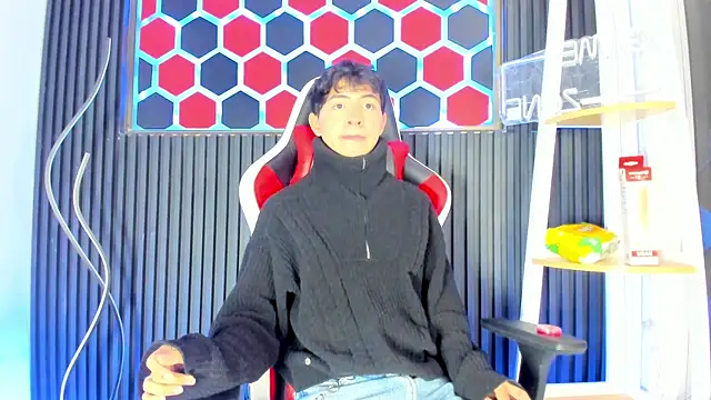 Snapshot of Cristopher_Wild chatting on April 2026 08:03:02 PM Cristopher Wild online show from April 2026 08:03:02 PM