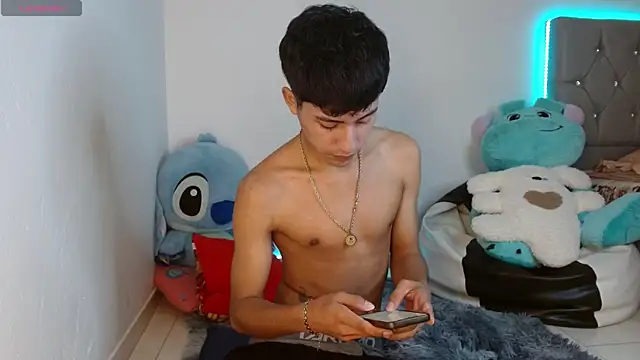 Sebas fire4 online show from April 2026 09:39:33 PM