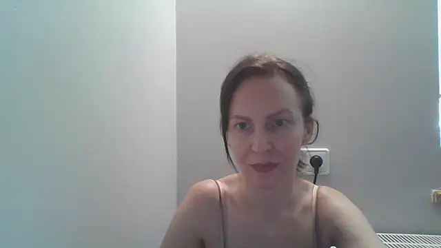 Snapshot of AnnaTight chatting on August 2026 08:17:02 AM AnnaTight online show from August 2026 08:17:02 AM
