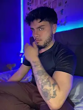 kryzthian Olrox online show from April 2026 03:30:02 AM