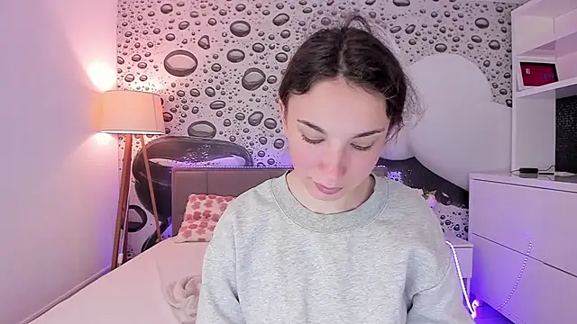 JosephineRows online show from April 2026 01:05:02 PM