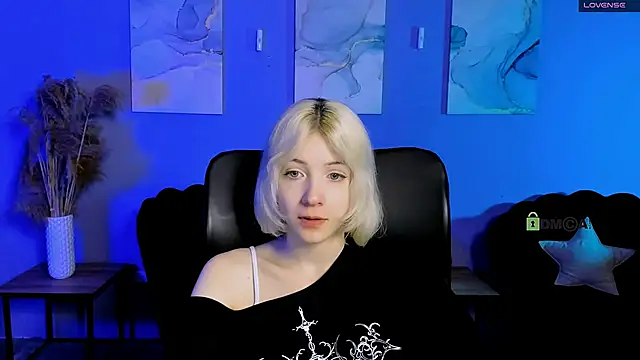  sabrina moore online show from May 2026 08:44:02 AM