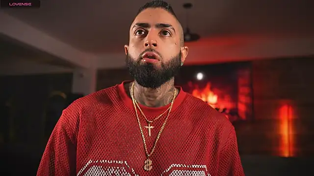 Snapshot of Eros_Dark_ chatting on April 2026 10:11:02 PM Eros Dark online show from April 2026 10:11:02 PM