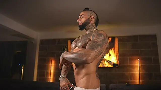 Snapshot of Eros_Dark_ chatting on April 2026 03:56:01 AM Eros Dark online show from April 2026 03:56:01 AM