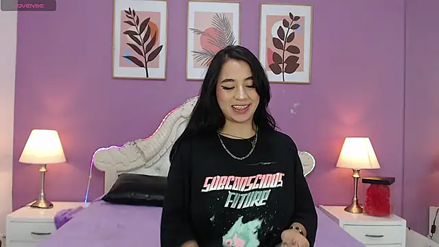 YayaQueen online show from June 2026 12:29:02 PM