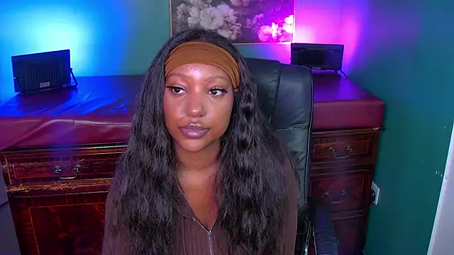 NyaraBuenoBabestationx online show from June 2026 01:33:01 PM