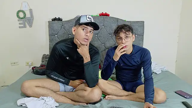 Snapshot of logan_andrew chatting on April 2026 09:19:01 PM logan andrew online show from April 2026 09:19:01 PM