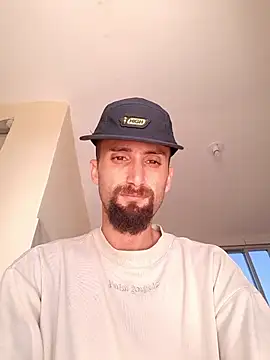 kaetanor online show from July 2026 12:33:01 PM