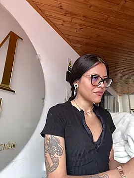 Cloe pink1 online show from March 2026 04:22:01 PM