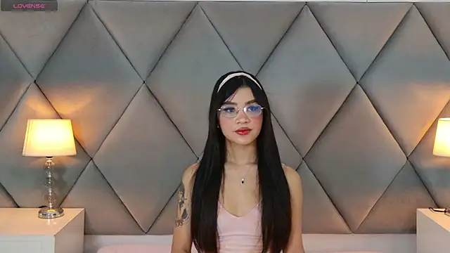 Snapshot of OliviaDiaz chatting on July 2026 08:04:02 PM OliviaDiaz online show from July 2026 08:04:02 PM
