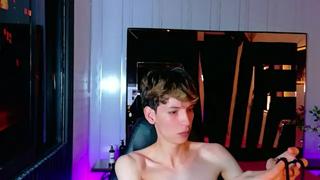 Snapshot of Stefany_PiInk chatting on April 2026 01:19:01 PM Stefany PiInk online show from April 2026 01:19:01 PM