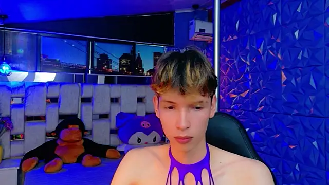 Snapshot of Stefany_PiInk chatting on April 2026 08:20:01 PM Stefany PiInk online show from April 2026 08:20:01 PM