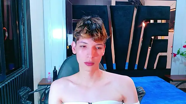 Snapshot of Stefany_PiInk chatting on April 2026 12:32:02 PM Stefany PiInk online show from April 2026 12:32:02 PM