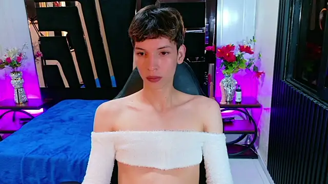 Snapshot of Stefany_PiInk chatting on April 2026 12:17:02 PM Stefany PiInk online show from April 2026 12:17:02 PM