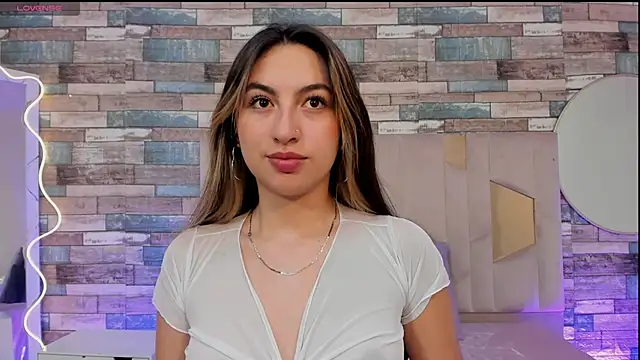 Snapshot of cloe_1tay chatting on April 2026 03:11:02 AM cloe 1tay online show from April 2026 03:11:02 AM