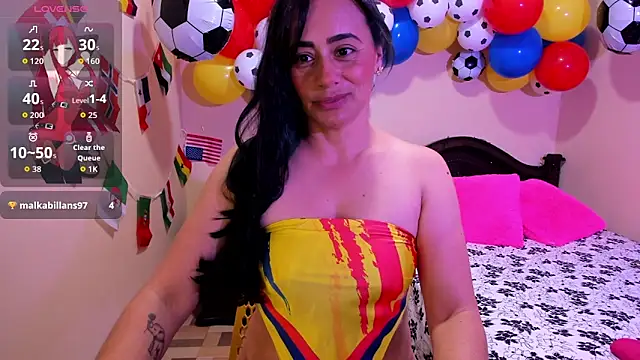 Snapshot of sara_florez12 chatting on June 2026 11:42:02 AM sara florez12 online show from June 2026 11:42:02 AM