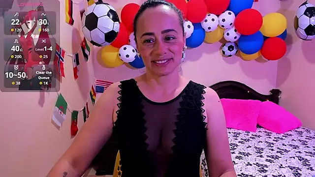Snapshot of sara_florez12 chatting on June 2026 11:14:01 AM sara florez12 online show from June 2026 11:14:01 AM