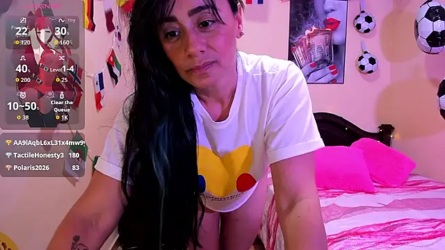 Snapshot of sara_florez12 chatting on June 2026 12:22:01 PM sara florez12 online show from June 2026 12:22:01 PM