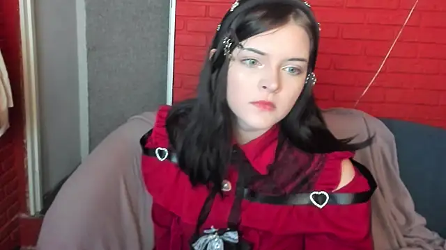 EsterTwilight online show from April 2026 03:50:02 PM