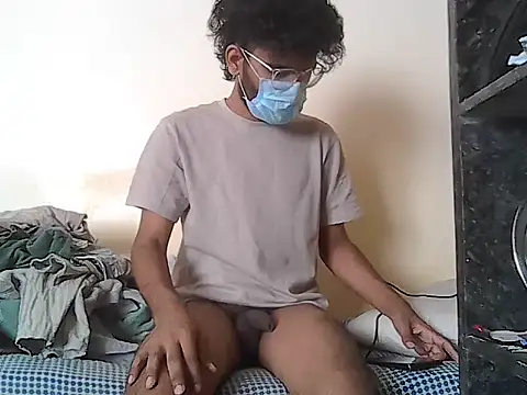 Madhu08fm online show from March 2026 04:18:01 AM