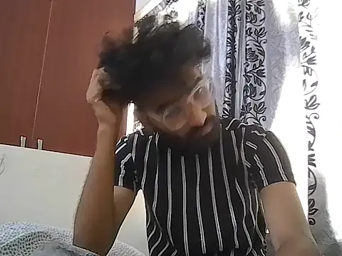 Madhu08fm online show from April 2026 08:46:01 AM