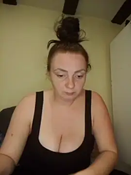 Bella-Monroe online show from March 2026 07:06:01 PM