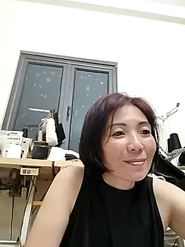 Miinn99 online show from March 2026 02:42:01 PM