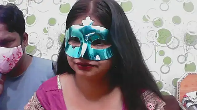Snapshot of hard_to_do__ chatting on May 2026 04:10:01 AM hard to do online show from May 2026 04:10:01 AM