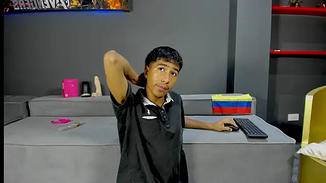 Ender h0tt online show from June 2026 01:26:02 PM