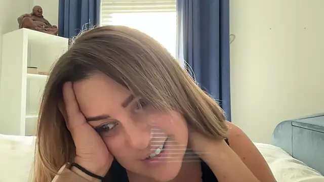 annabellewarick online show from April 2026 03:15:01 PM