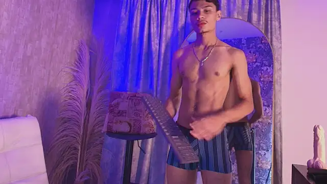 Snapshot of davis_saint chatting on April 2026 11:25:01 AM davis saint online show from April 2026 11:25:01 AM