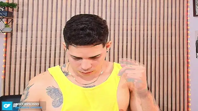 Snapshot of johan_speitzer chatting on April 2026 11:13:02 PM johan speitzer online show from April 2026 11:13:02 PM